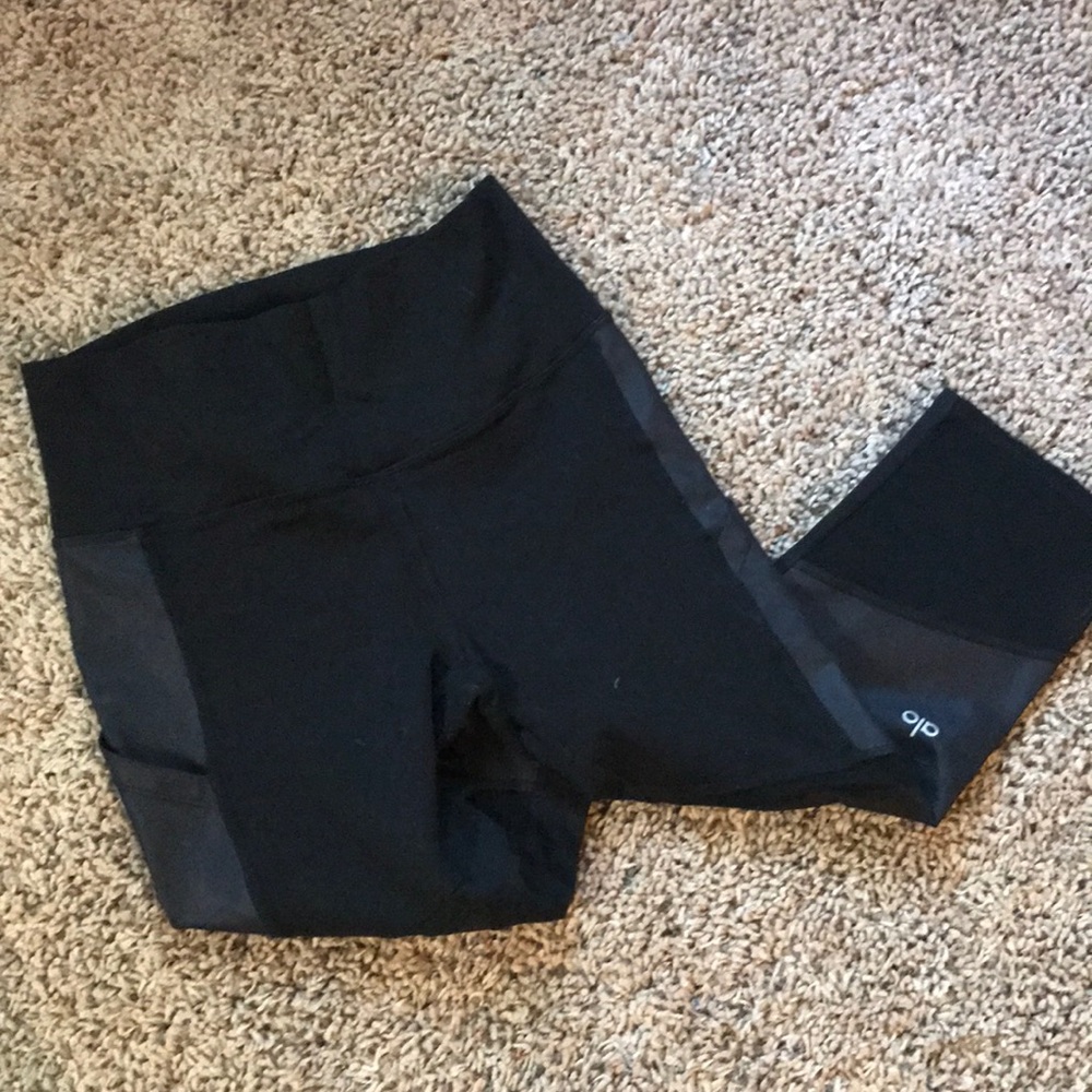 Alo Yoga Crop